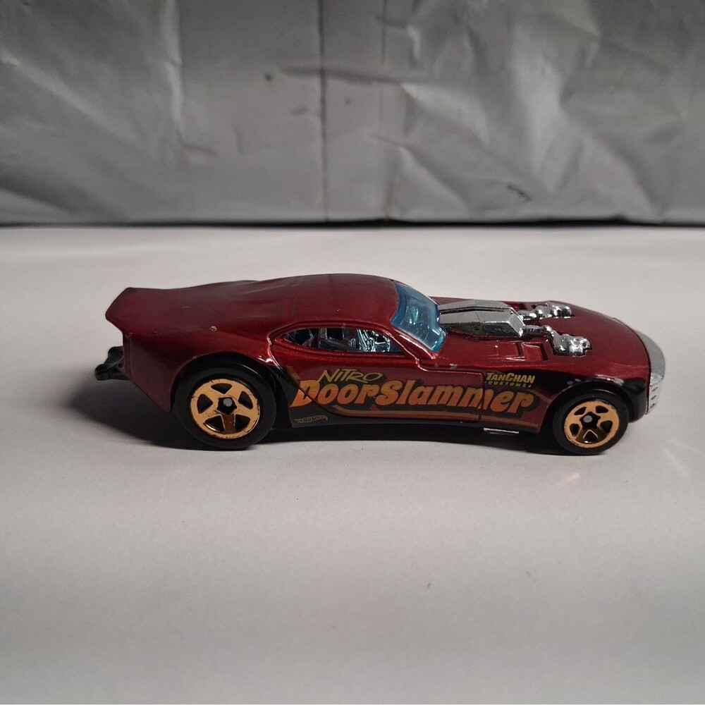 Hot Wheels/Mattel 2006 Nitro Doorslammer Vehicle